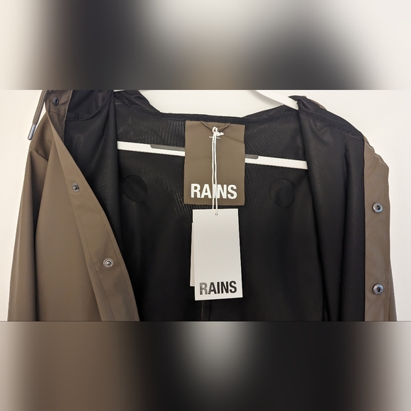 Rains Jacket unisex, size L - Brand New - Picture 5 of 5